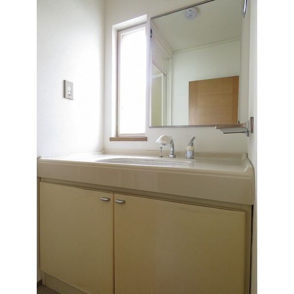 サバービア髙根沢　7 その他1