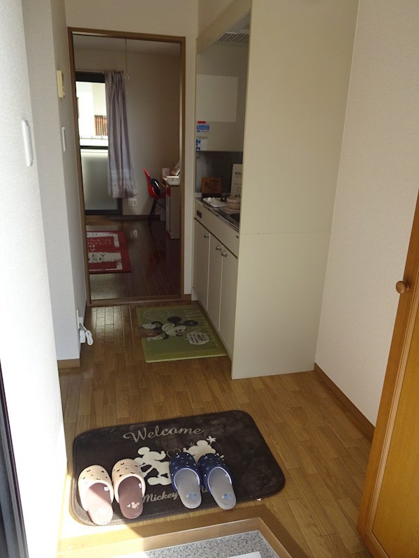 シャトーグランドハイム A 玄関