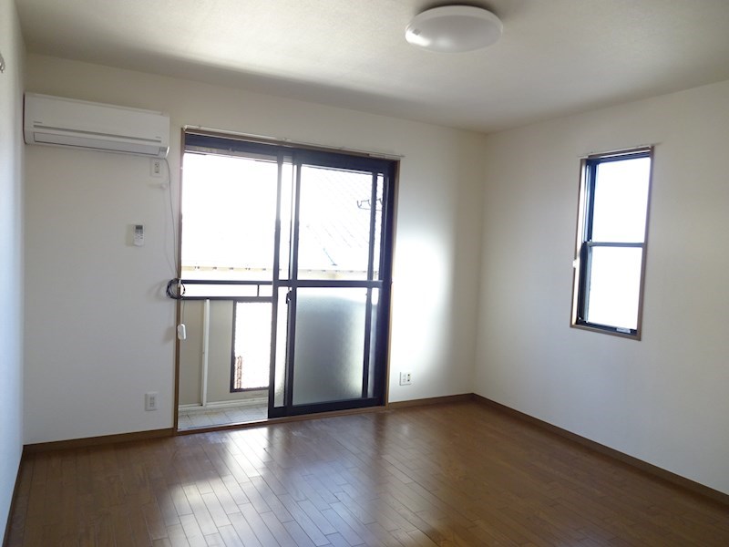 シャトーグランドハイム A リビング