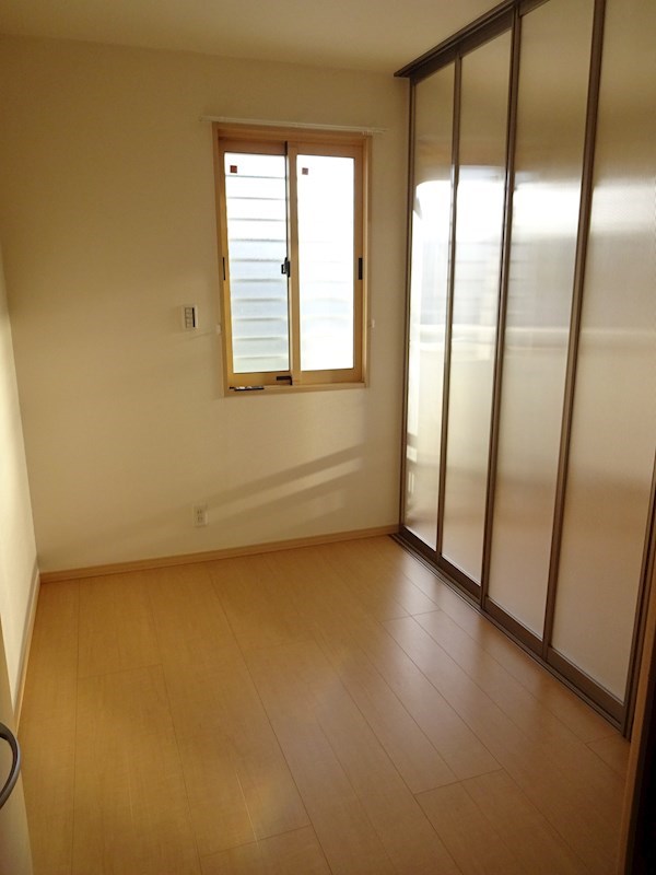 シャトーグランドハイム E ベッドルーム