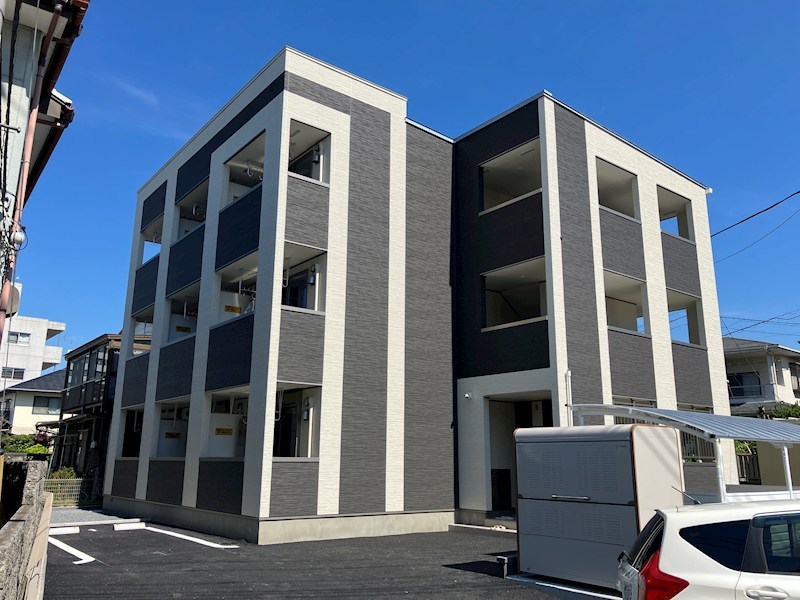 ロンド・ベル（LONDO BELL） 103号室 外観