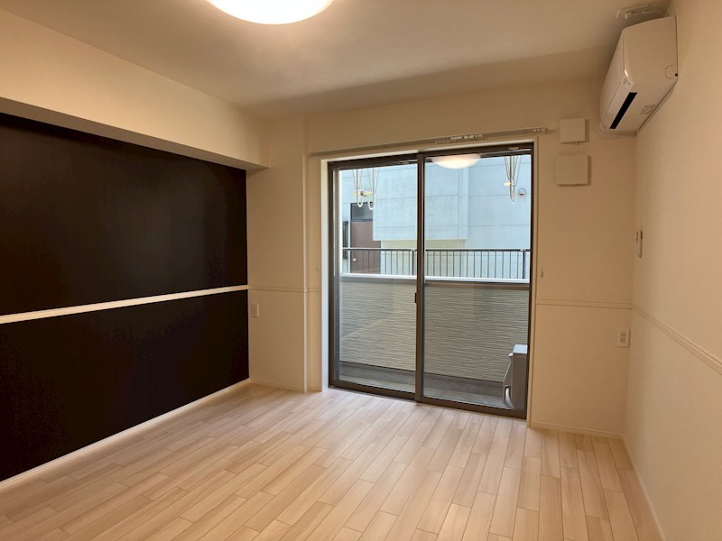 ロンド・ベル（LONDO BELL） リビング