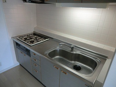 ロワールレジデンスⅢ キッチン