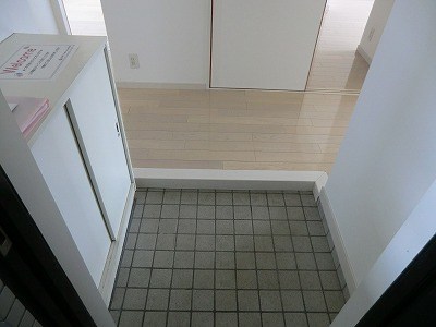 ロワールレジデンスⅢ 玄関