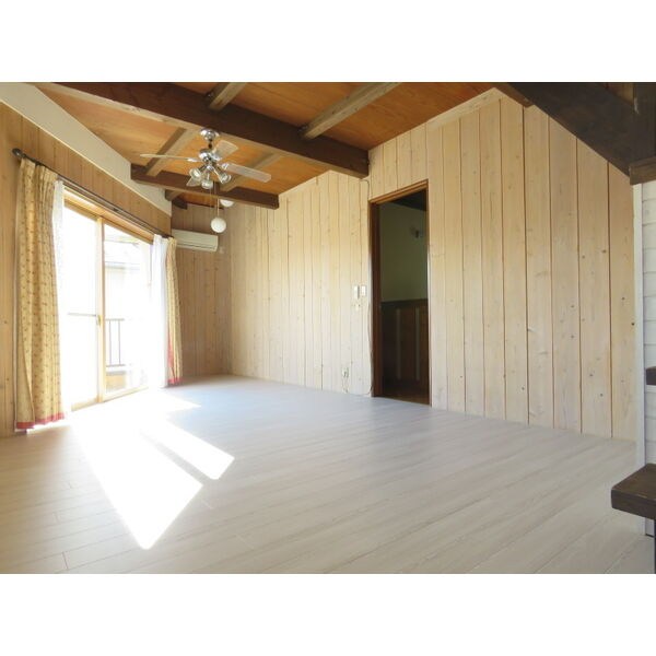 岩藤貸家 ベッドルーム