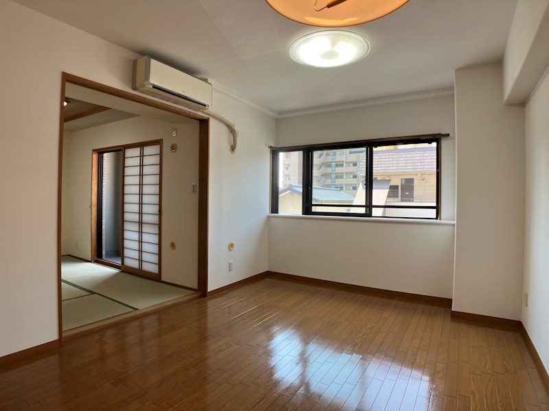 サーパス今泉 リビング