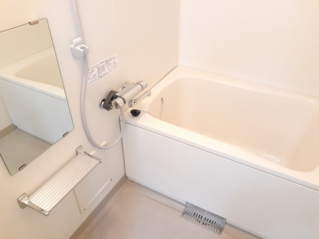 レジデンスイセヤマＡ 風呂画像