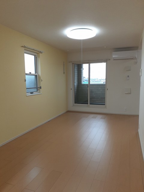 ブリーズ　Ａ リビング