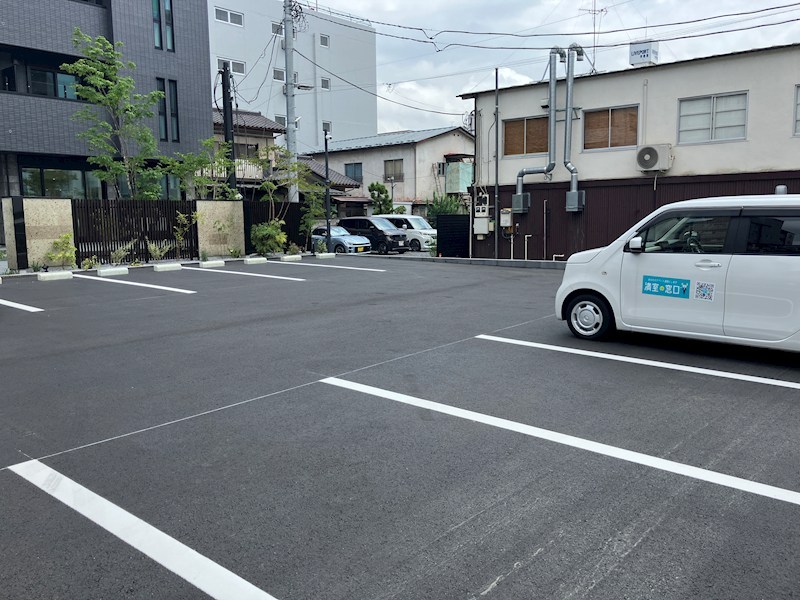 グランシェイド二番町 駐車場