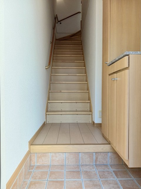 ミルトＡ　（ｍｉｌｄ） 玄関