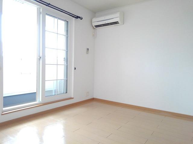 プリムロ－ズＢ リビング