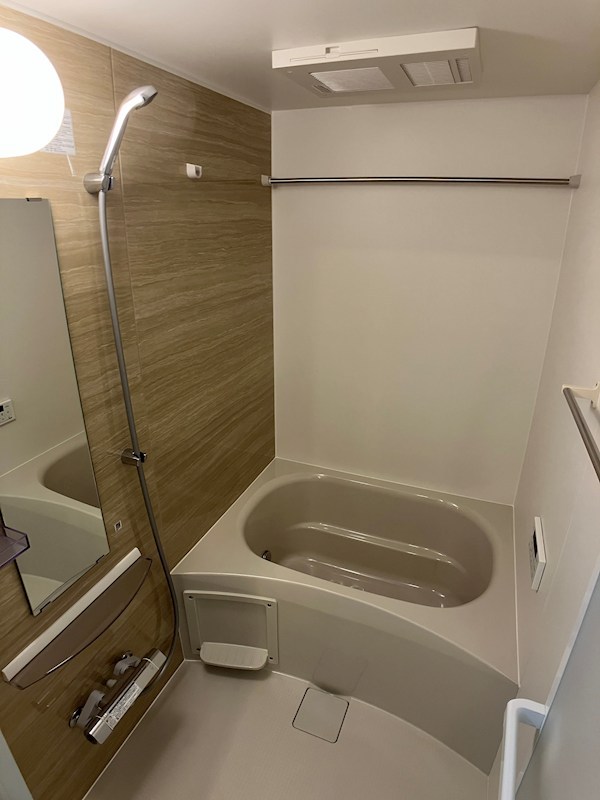 ロンド・ベル（LONDO BELL） 風呂画像