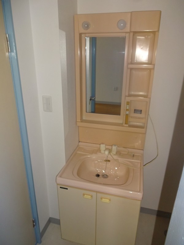 シェ・ウスイ その他6