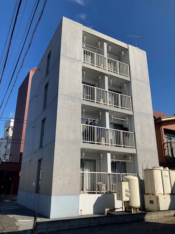 アローステート 401号室 外観