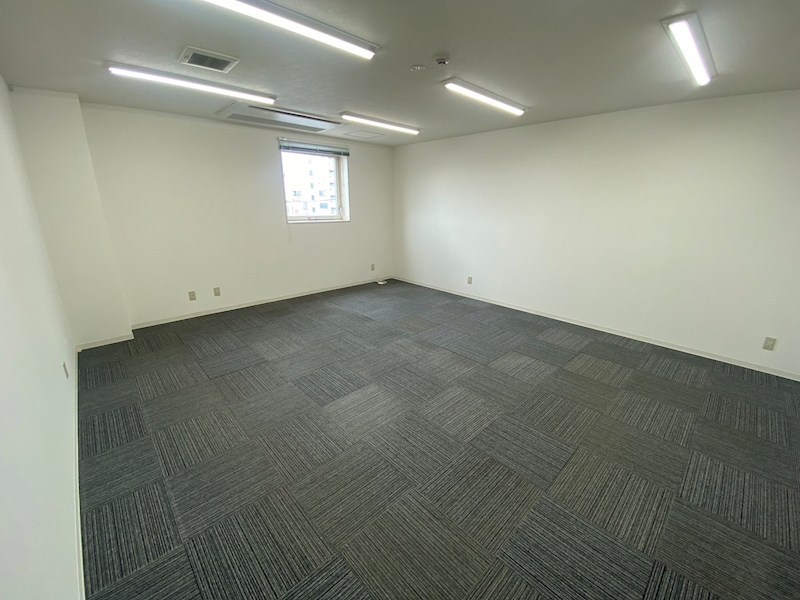 IRビル宿郷 玄関