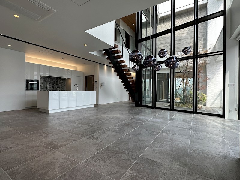 仲町テナント リビング