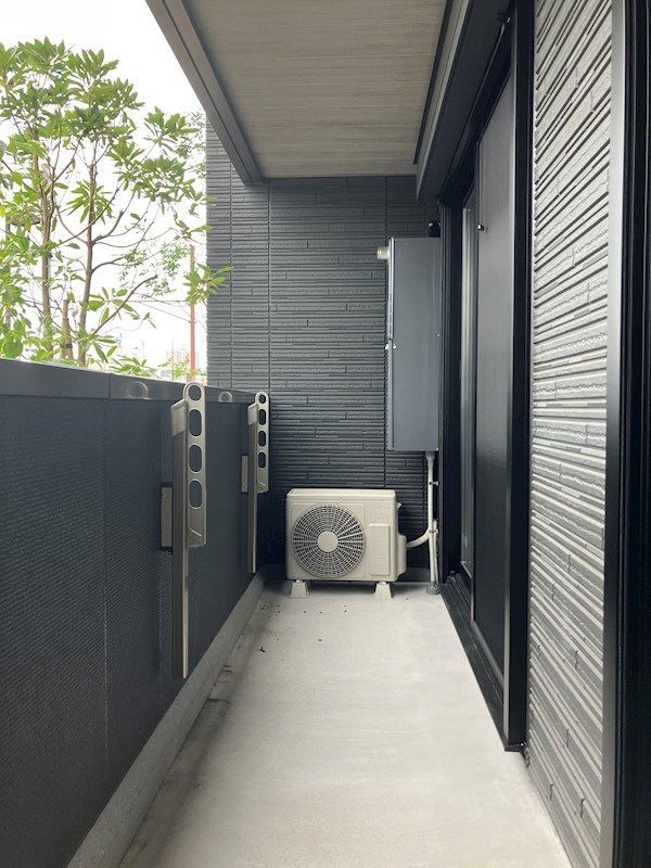 ジ　ワン　今泉 ベランダ