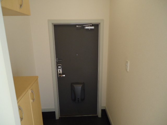 フォレスト　ヴィラ　パートⅡ 玄関