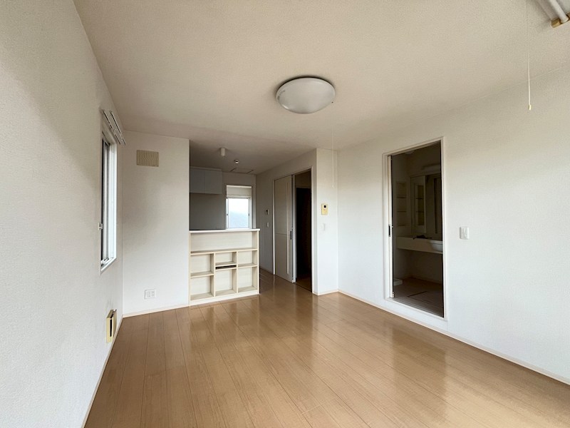 ビューラーKEN　C リビング