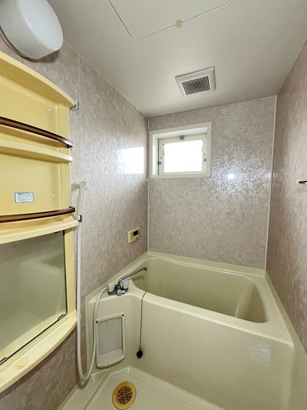 ビューラーKEN　C 風呂画像