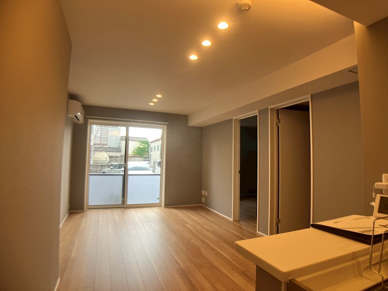 ジ　ワン　今泉 リビング