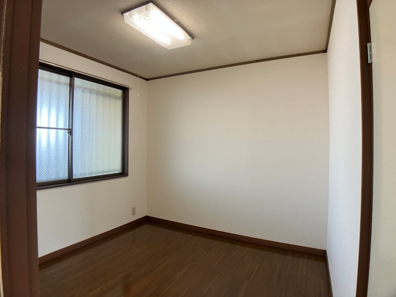 パインハウスⅡ ベッドルーム