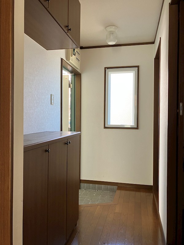 優泰佳ガーデンコート 玄関