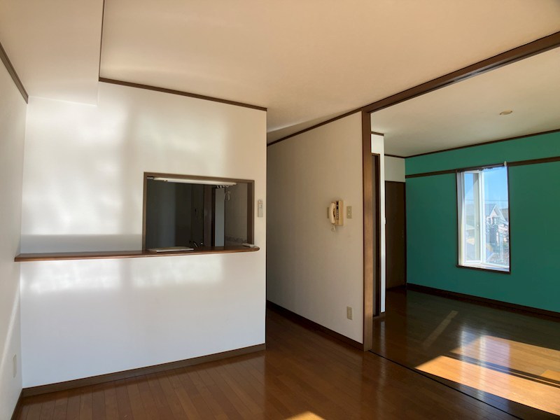 優泰佳ガーデンコート リビング