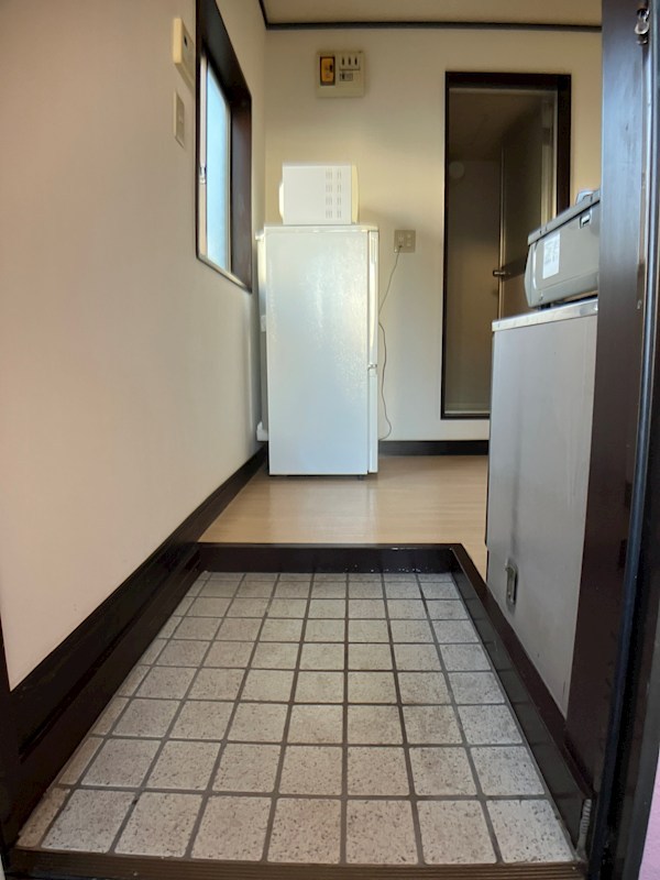 ドミトリー白樺 玄関