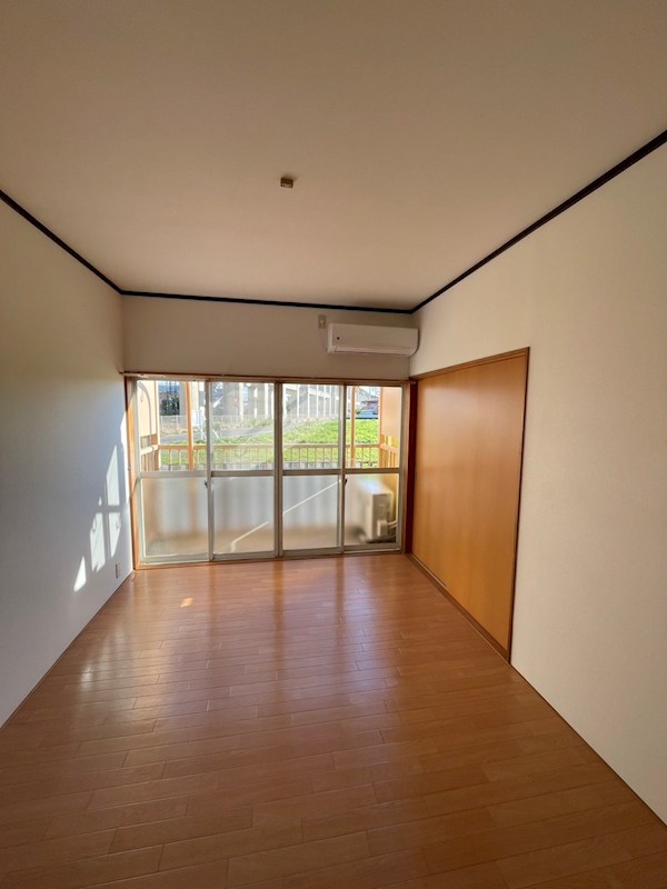 ハッピーハイツ山埼 リビング