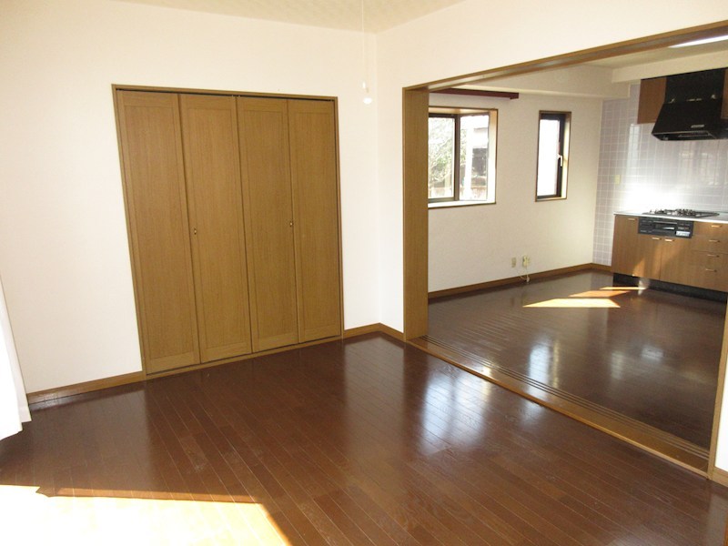 ベルヤナゼ その他7