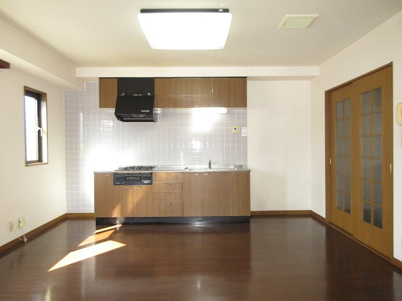 ベルヤナゼ リビング