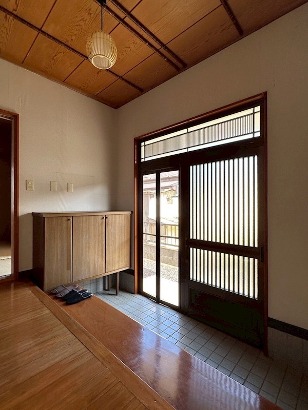 高根沢町花岡戸建 玄関