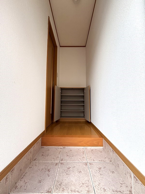 グラシア　Ｂ 玄関