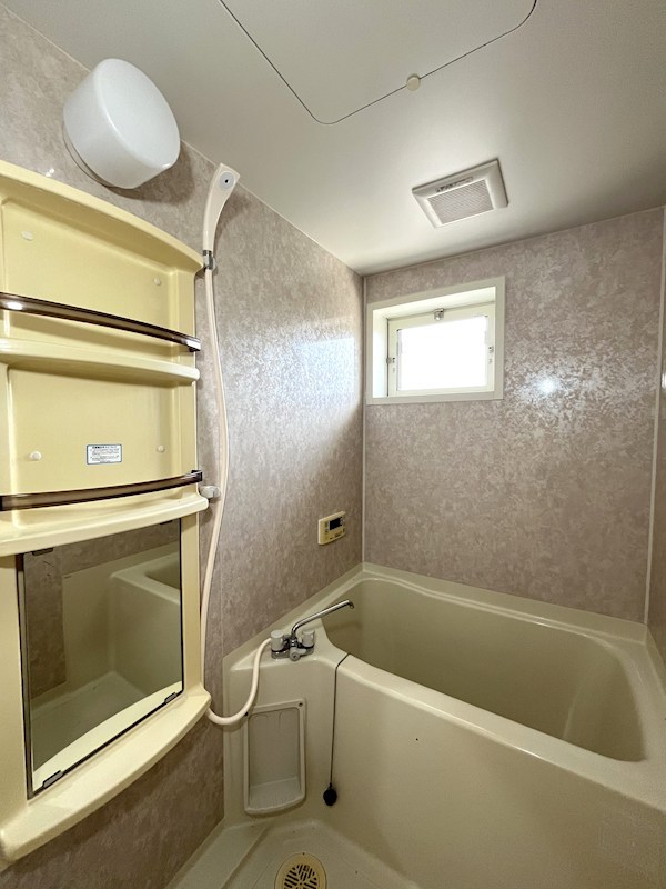 ビューラーKEN　B 風呂画像