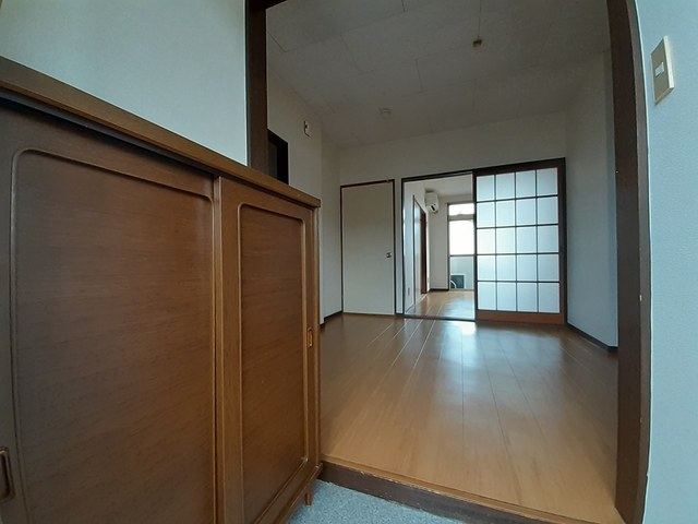 ユリカハイツ　Ⅲ 玄関