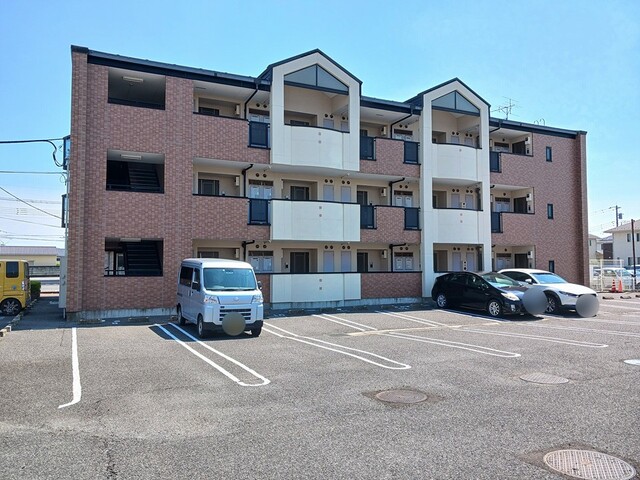 ファインロイテⅡ 202号室 外観