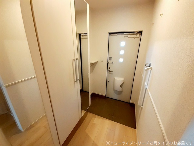 シエロガーデン浅沼　Ｃ 玄関