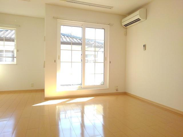 エレガンテ リビング