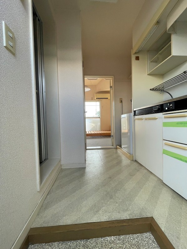 足利第4レジデンス 玄関