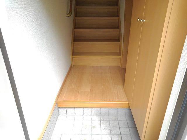 サニーフォレスト 玄関