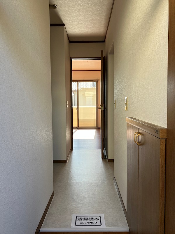 サニーサイド 玄関