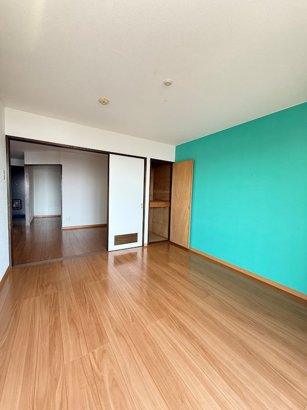 メゾン・ド・ナマイ ベッドルーム