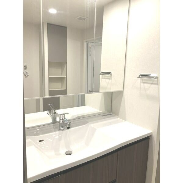 サーパス宇都宮 県庁前通り その他2