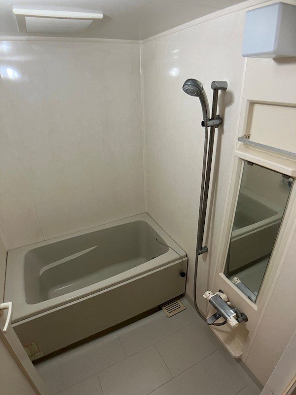 元今泉レジデンス 風呂画像