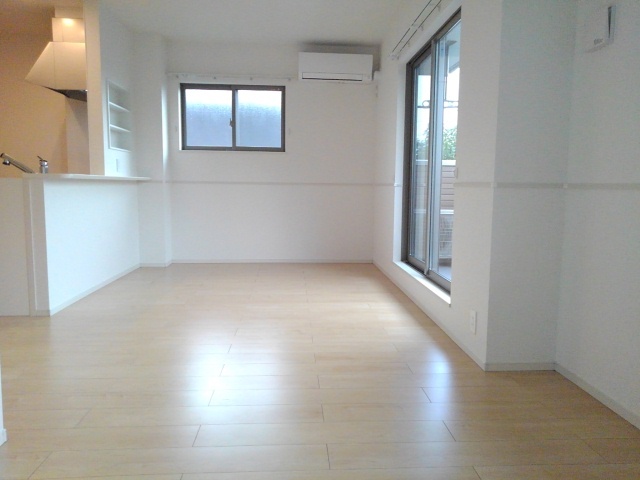 ブリーズ　Ｒ リビング