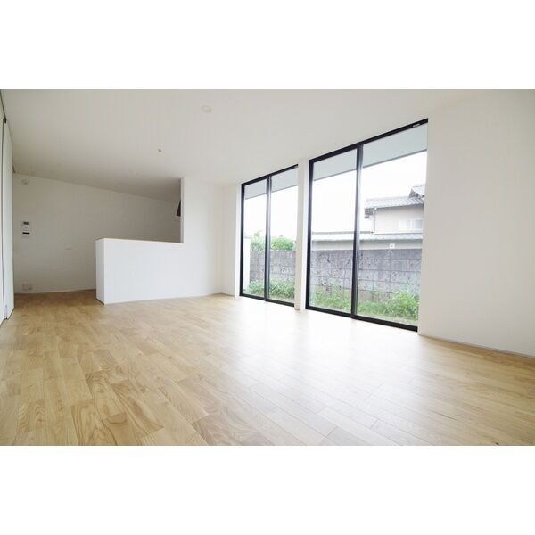 ベルファミーユ10号棟 リビング