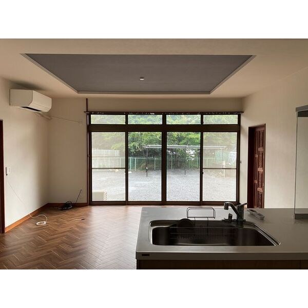 駒生町平屋戸建て リビング