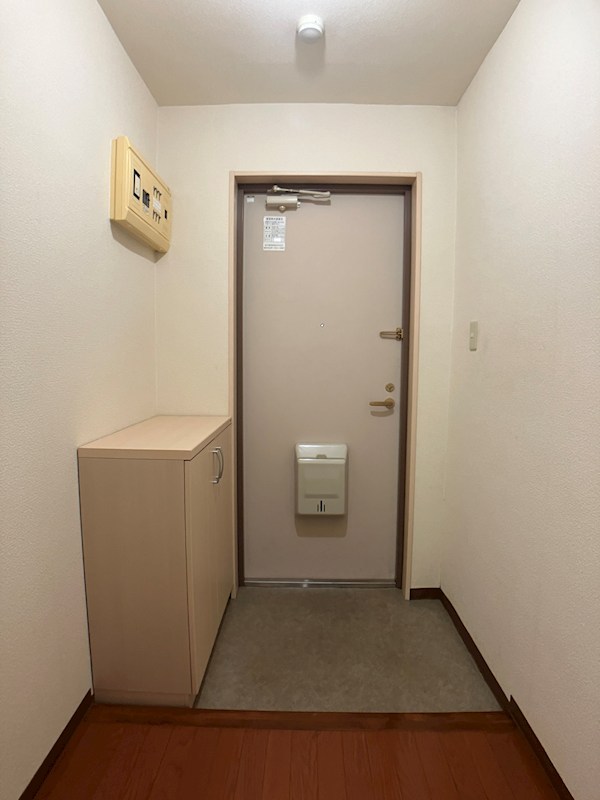 ハーネス戸祭 玄関