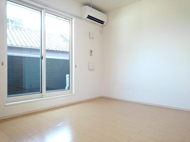 ヴィータ　セレーナＡ リビング